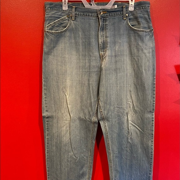 Vintage Men’s Silver Tab Jeans - Picture 4 of 11